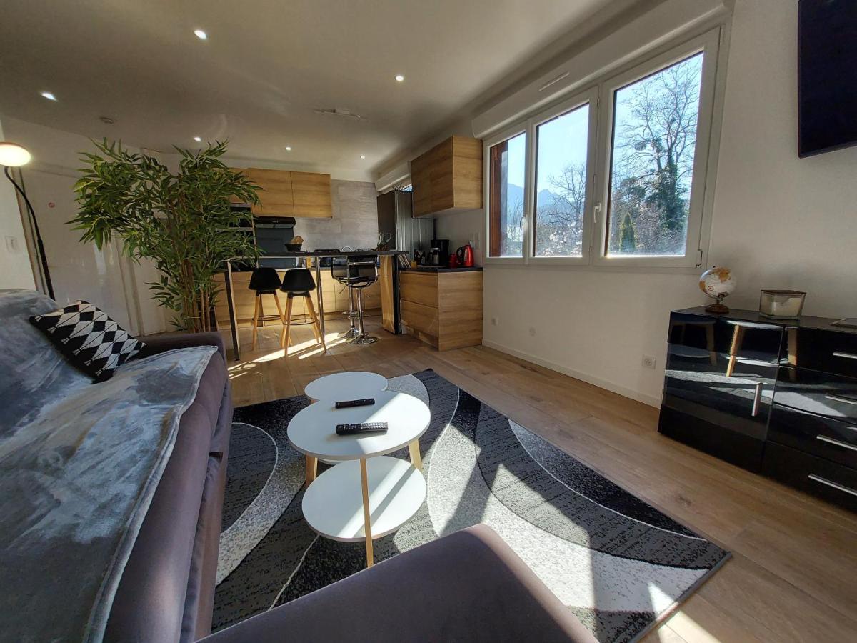 Superbe Appartement Au Centre De St Jorioz Сен-Жорьо Екстериор снимка
